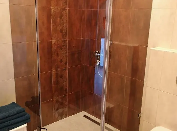 Haus Edelgruen 公寓